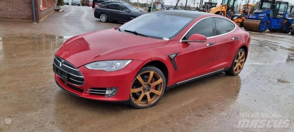 Tesla Model S P85D Αυτοκίνητα