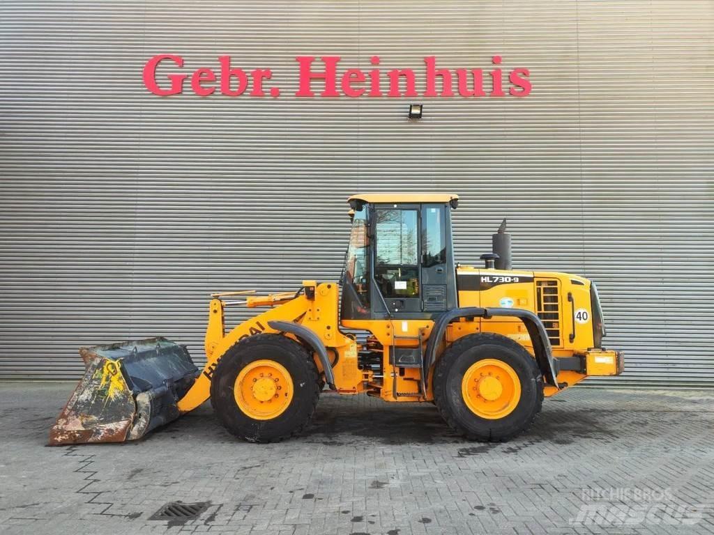 Hyundai HL 730-9 Φορτωτές με λάστιχα (Τροχοφόροι)