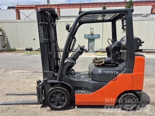 Toyota 8 FGCU 25 Περονοφόρα ανυψωτικά κλαρκ - άλλα
