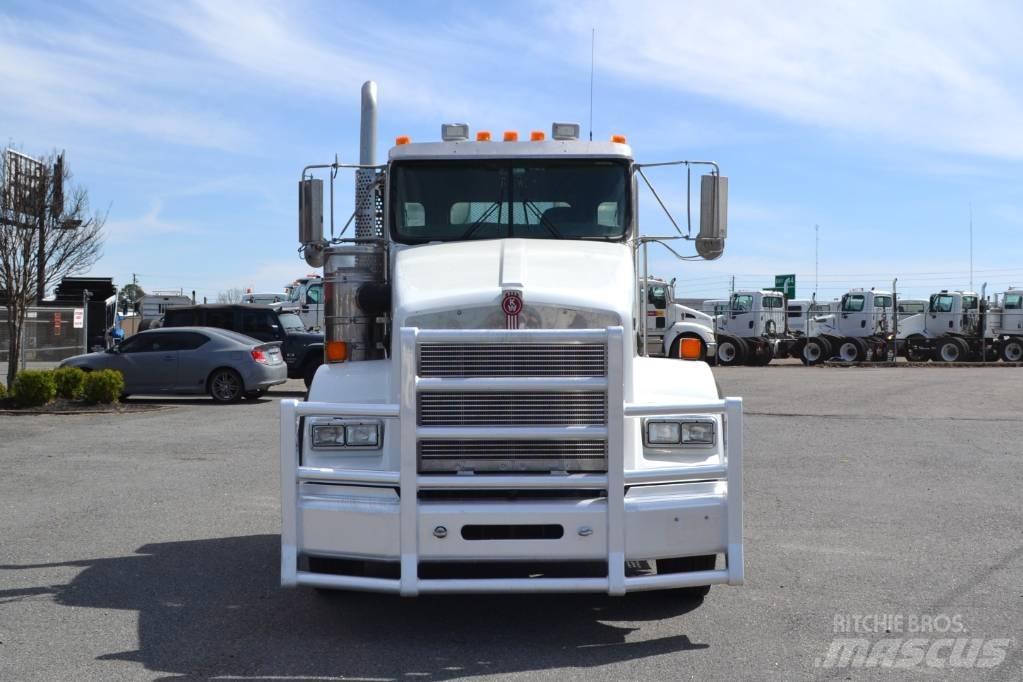 Kenworth T 800 Τράκτορες