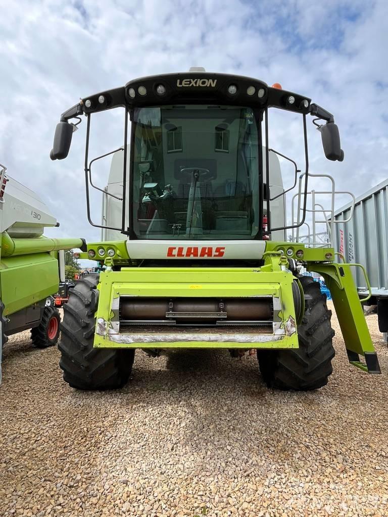 CLAAS Lexion 650 Θεριζοαλωνιστικές μηχανές