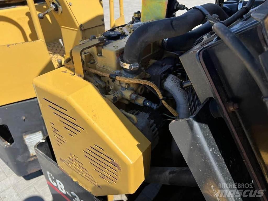 CAT CB 334E Οδοστρωτήρες διπλού κυλίνδρου