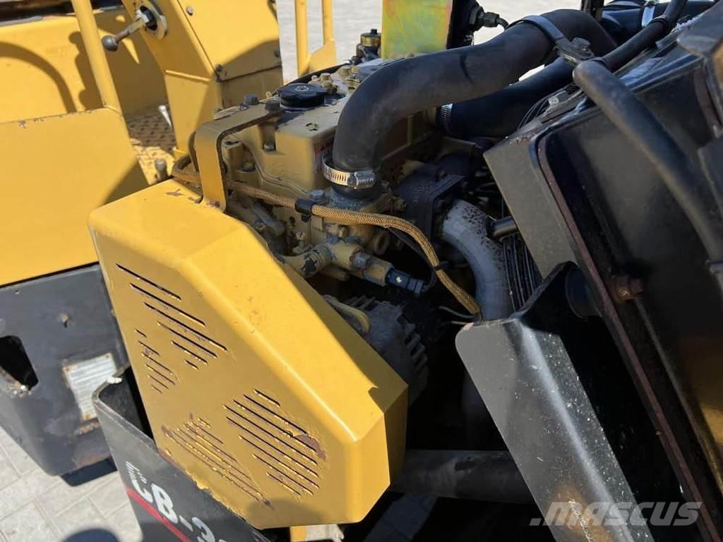 CAT CB 334E Οδοστρωτήρες διπλού κυλίνδρου
