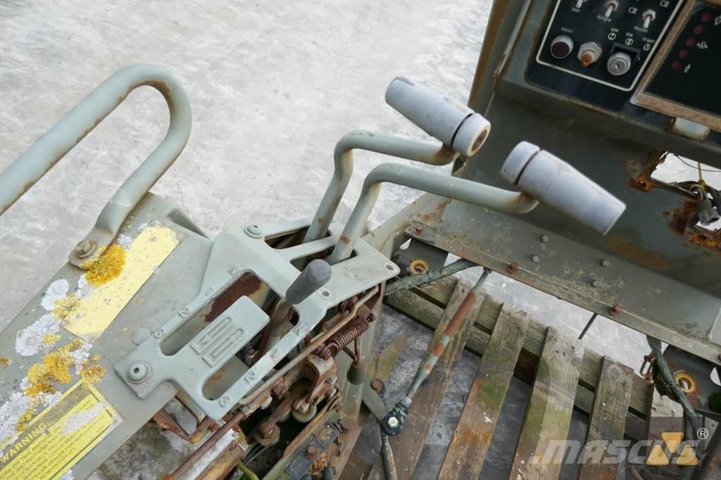 CAT 6T-3309 Καμπίνες και εσωτερικό