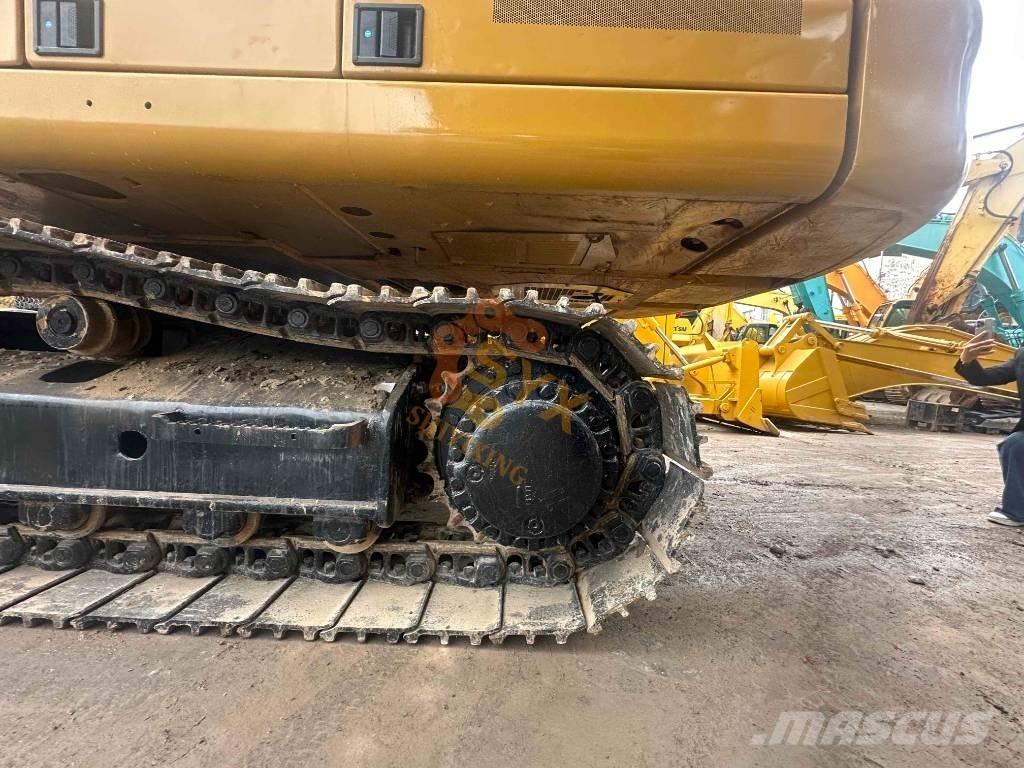CAT 330 Εκσκαφείς με ερπύστριες