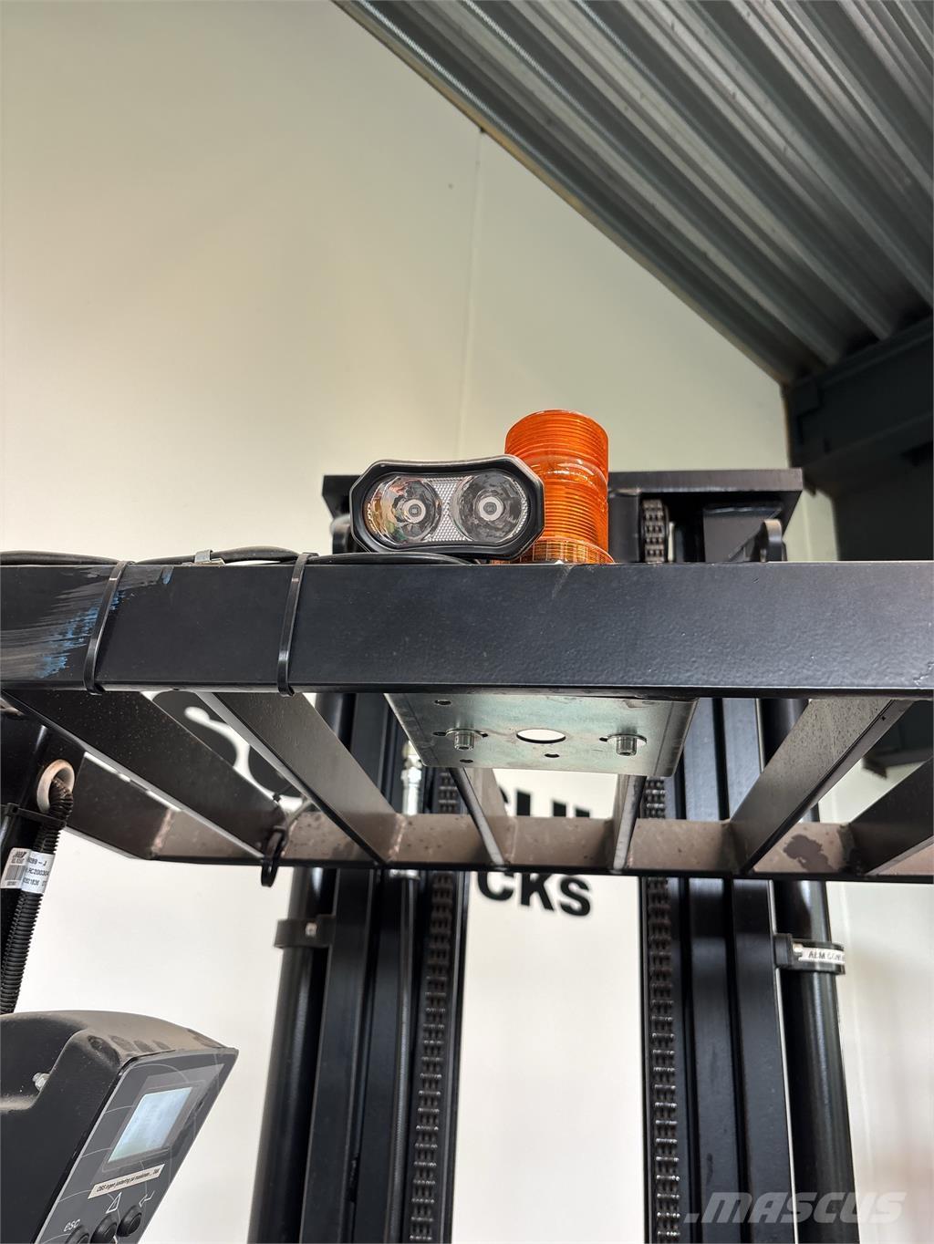 Mitsubishi SBR16N Ηλεκτρικά παλετοφόρα με ιστό