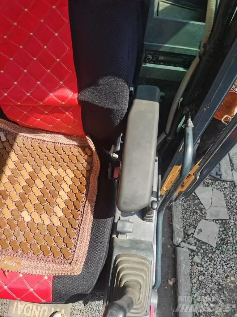 Hyundi 210w-9 Εκσκαφείς με τροχούς - λάστιχα