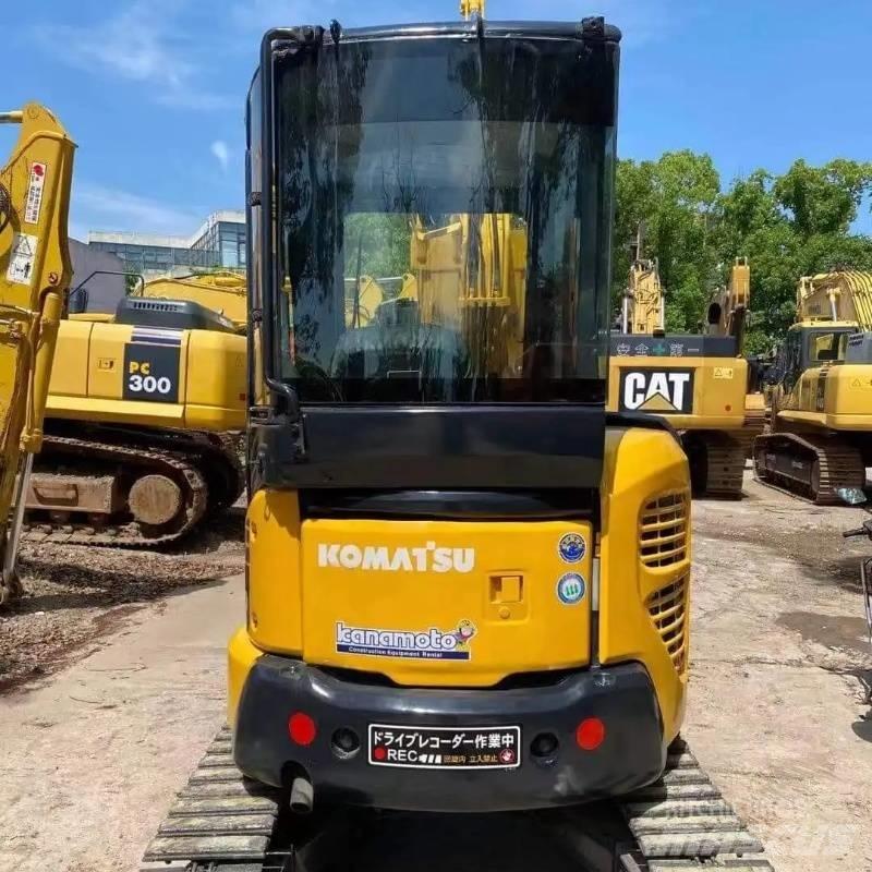 Komatsu PC 30 Εκσκαφάκι (διαβολάκι) < 7t