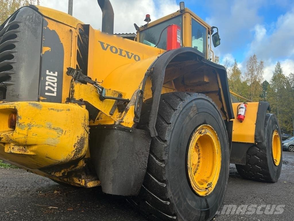 Volvo L 220 E Φορτωτές με λάστιχα (Τροχοφόροι)
