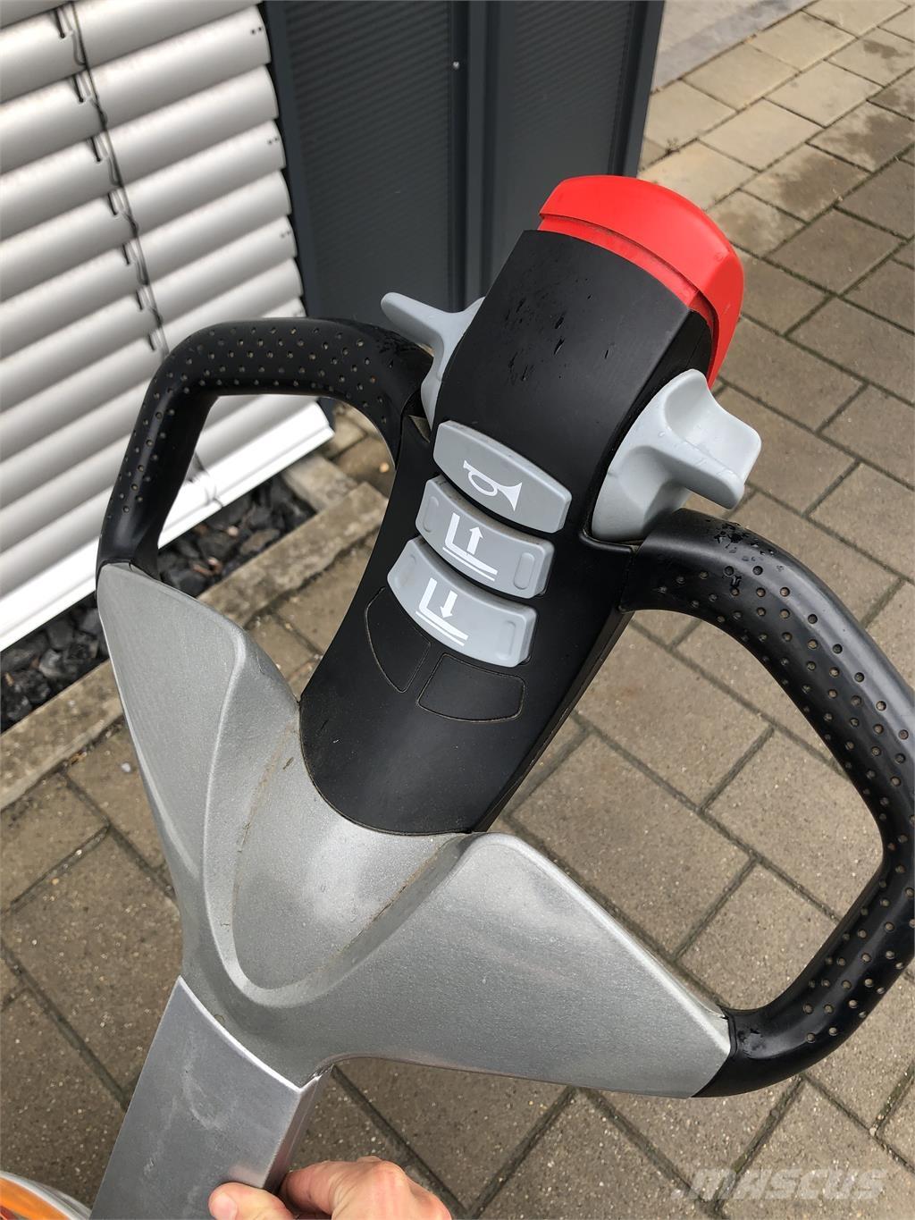 Still EXU16 Παλετοφόρα πεζού χειριστή με ιστό