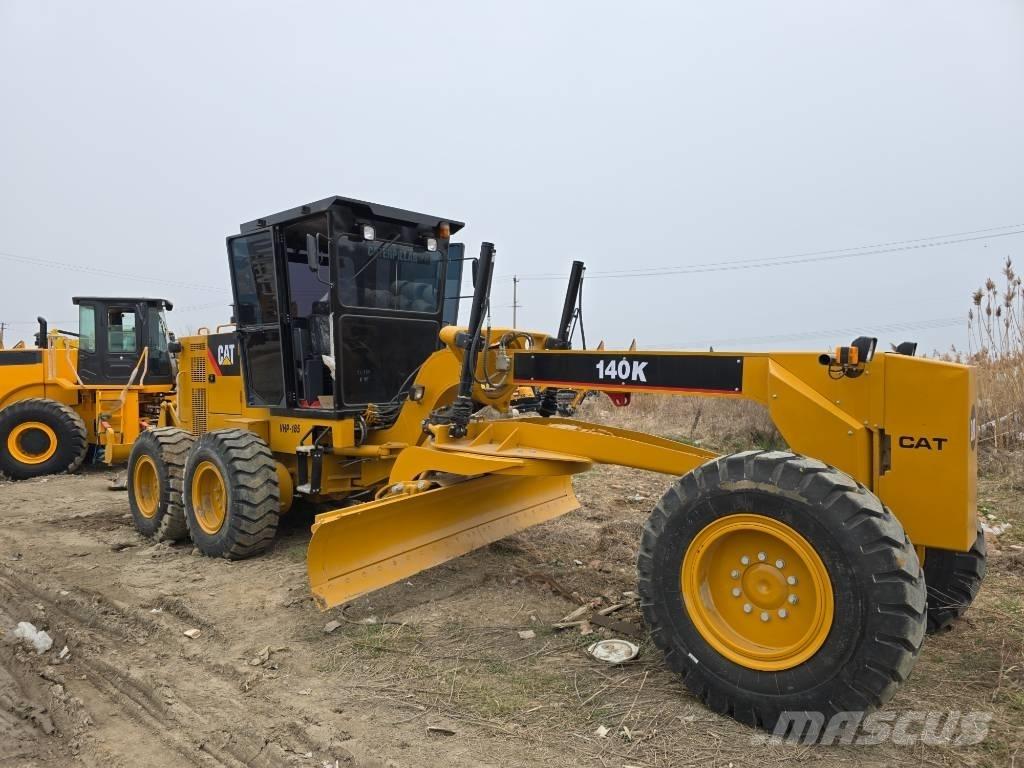 CAT 140K Γκρέιντερς