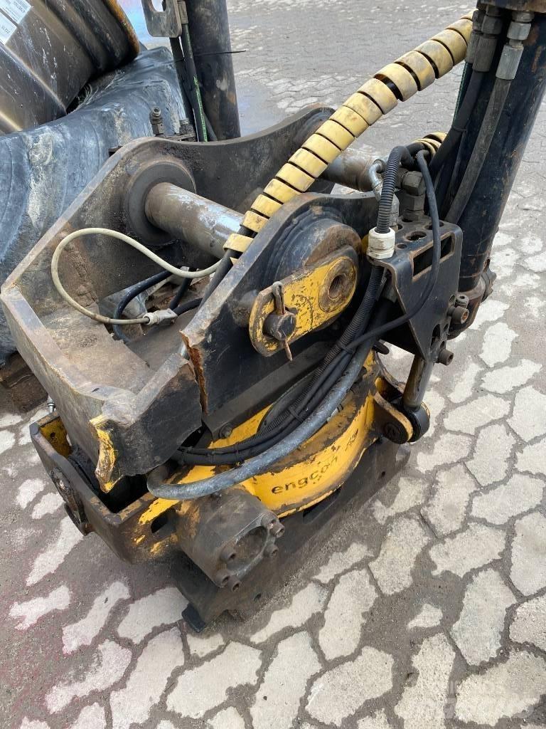 Engcon EC20 SS9 Κουβάδες