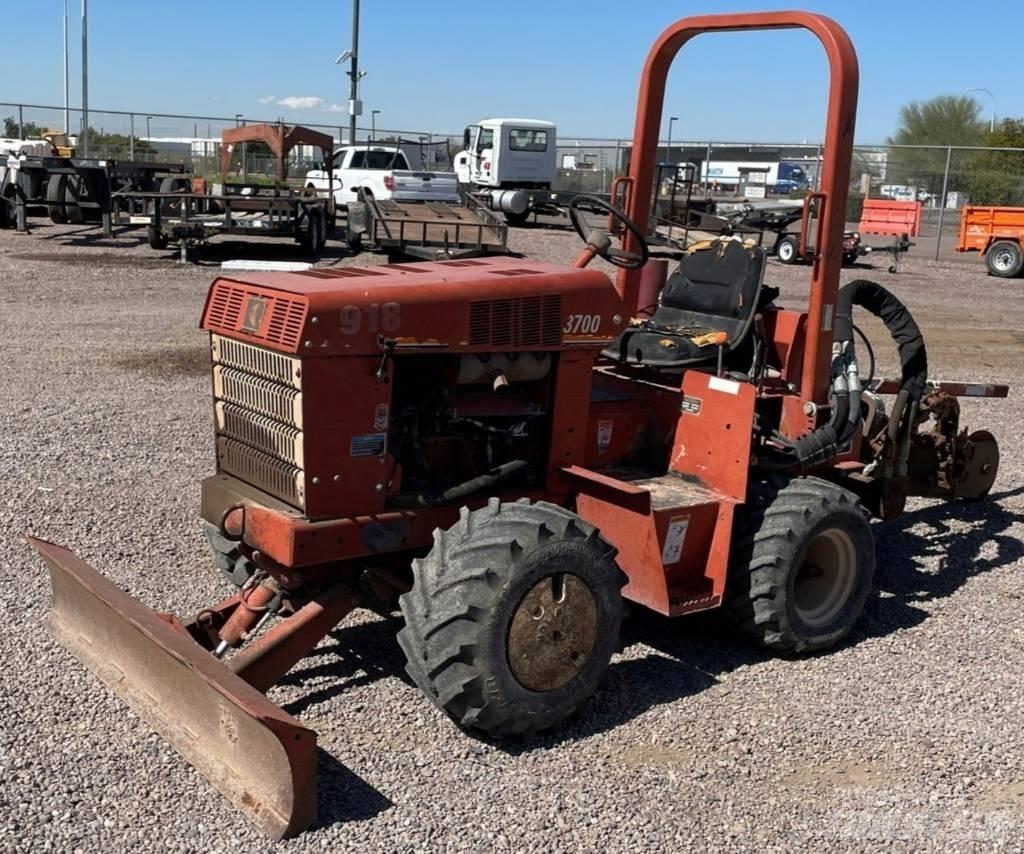 Ditch Witch 3700 DD Εκσκαφέας χανδάκων