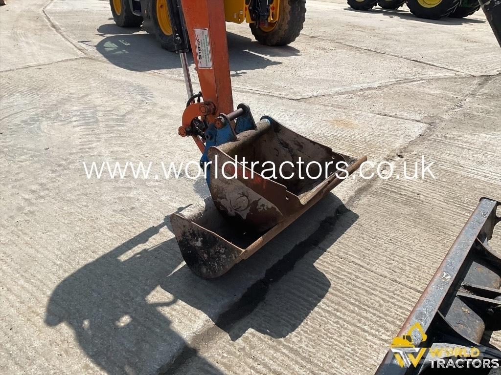Hitachi ZX 26 U-5A Εκσκαφάκι (διαβολάκι) < 7t