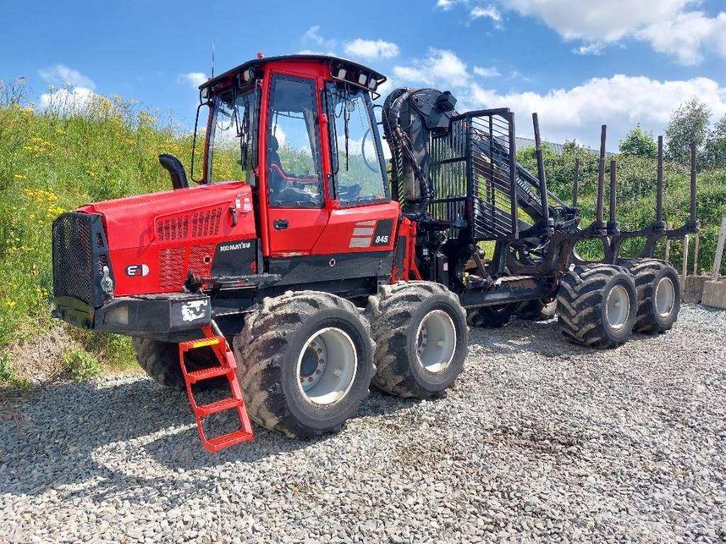 Komatsu 845 Μεταφορείς ξυλείας