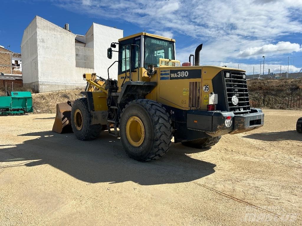 Komatsu WA 380-5 Φορτωτές με λάστιχα (Τροχοφόροι)