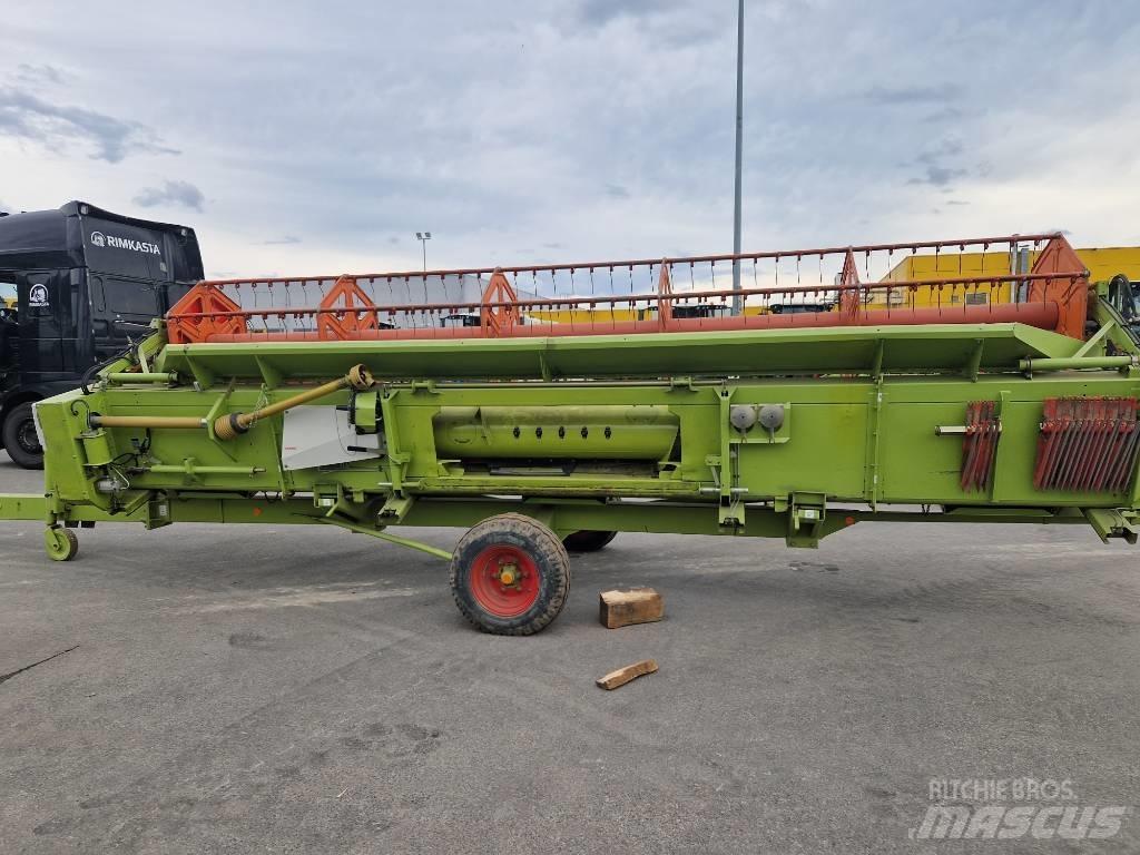 CLAAS Lexion 660 Θεριζοαλωνιστικές μηχανές