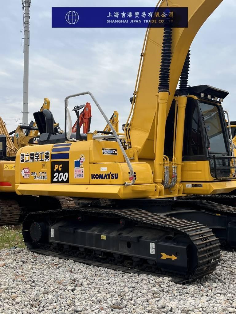 Komatsu PC 200 Εκσκαφείς με ερπύστριες