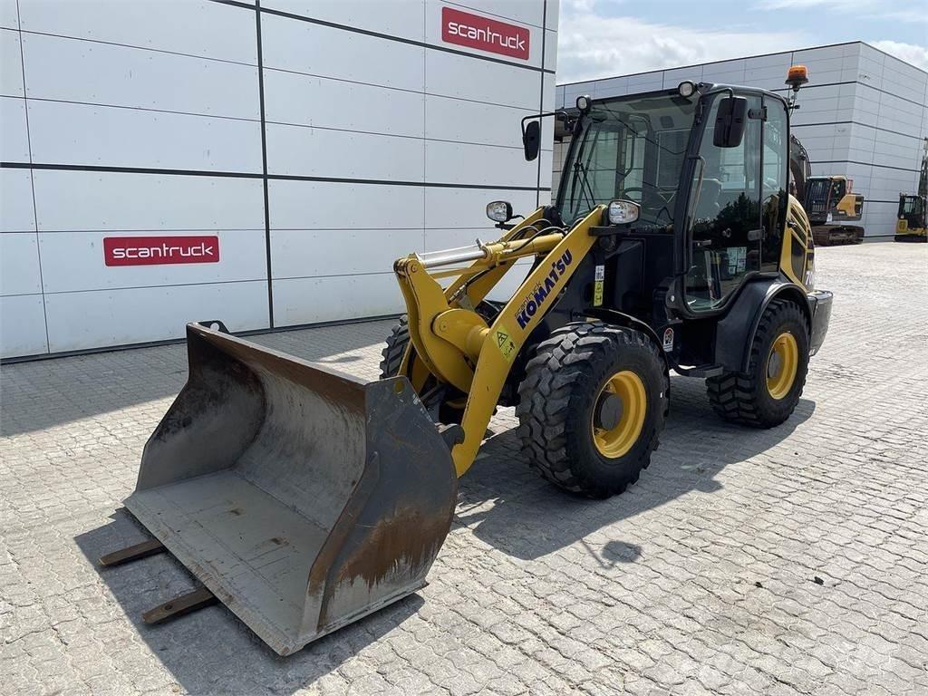 Komatsu WA70M-8EO Φορτωτές πολλαπλών χρήσεων