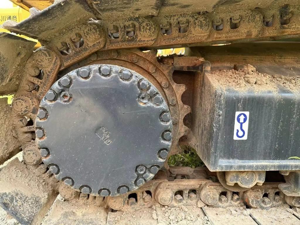 Komatsu PC240-8 Εκσκαφείς με ερπύστριες