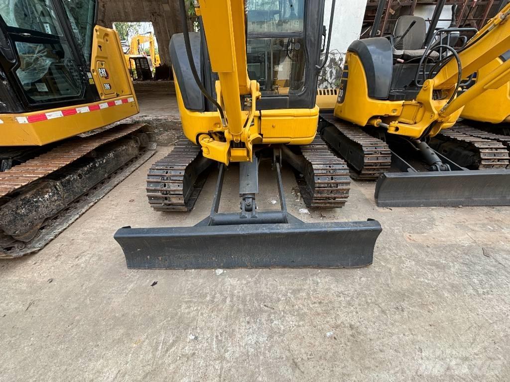Komatsu PC35MR Εκσκαφάκι (διαβολάκι) < 7t