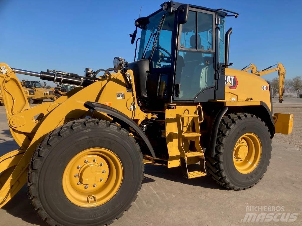 CAT 910 Φορτωτές με λάστιχα (Τροχοφόροι)
