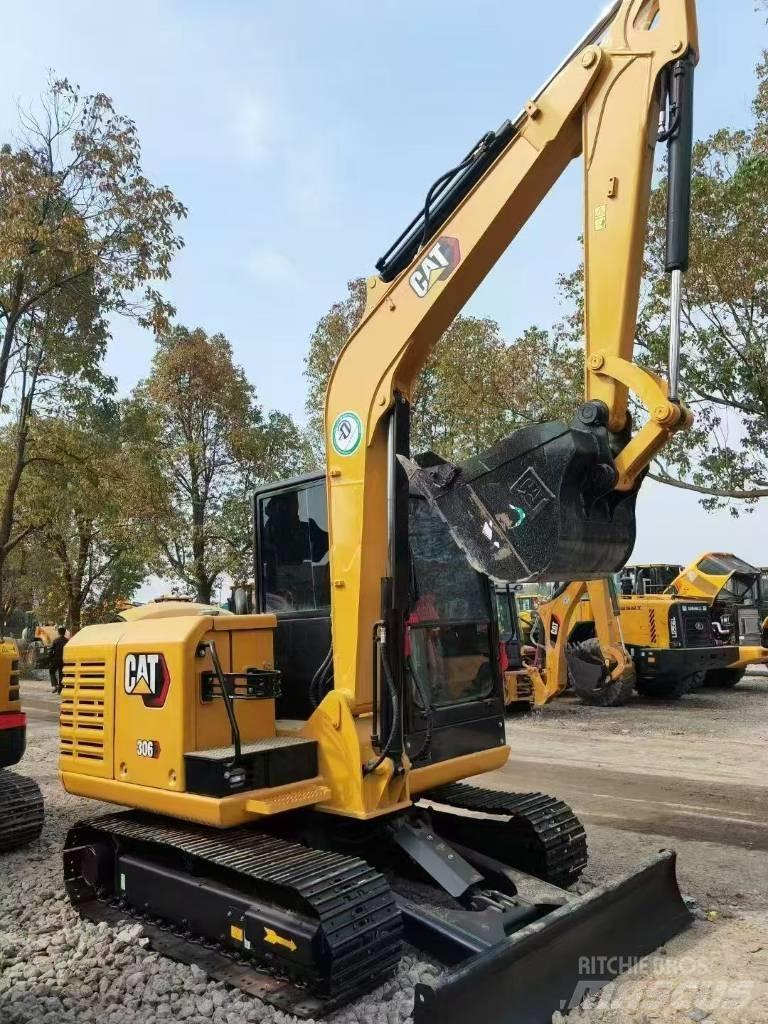 CAT 306E Εκσκαφείς με ερπύστριες