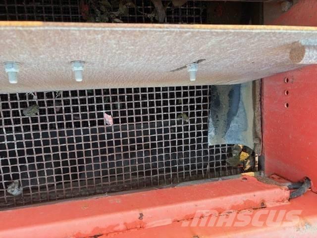 Sandvik QA450 Κινητές μηχανές κοσκινίσματος