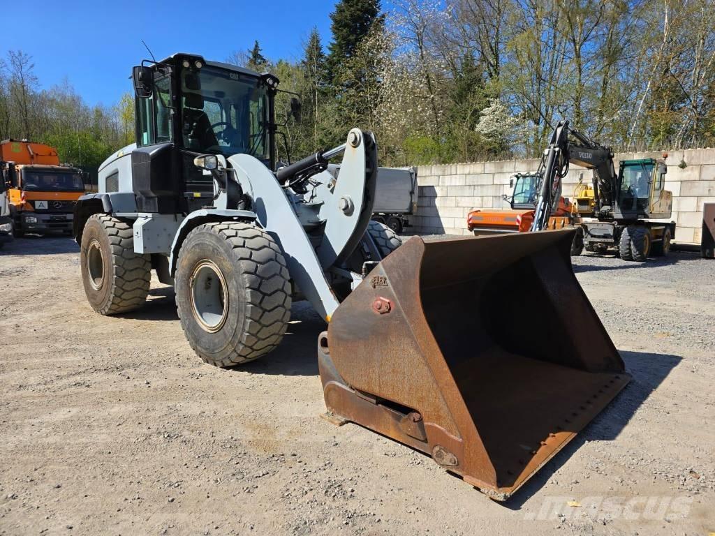 CAT 926M Φορτωτές με λάστιχα (Τροχοφόροι)