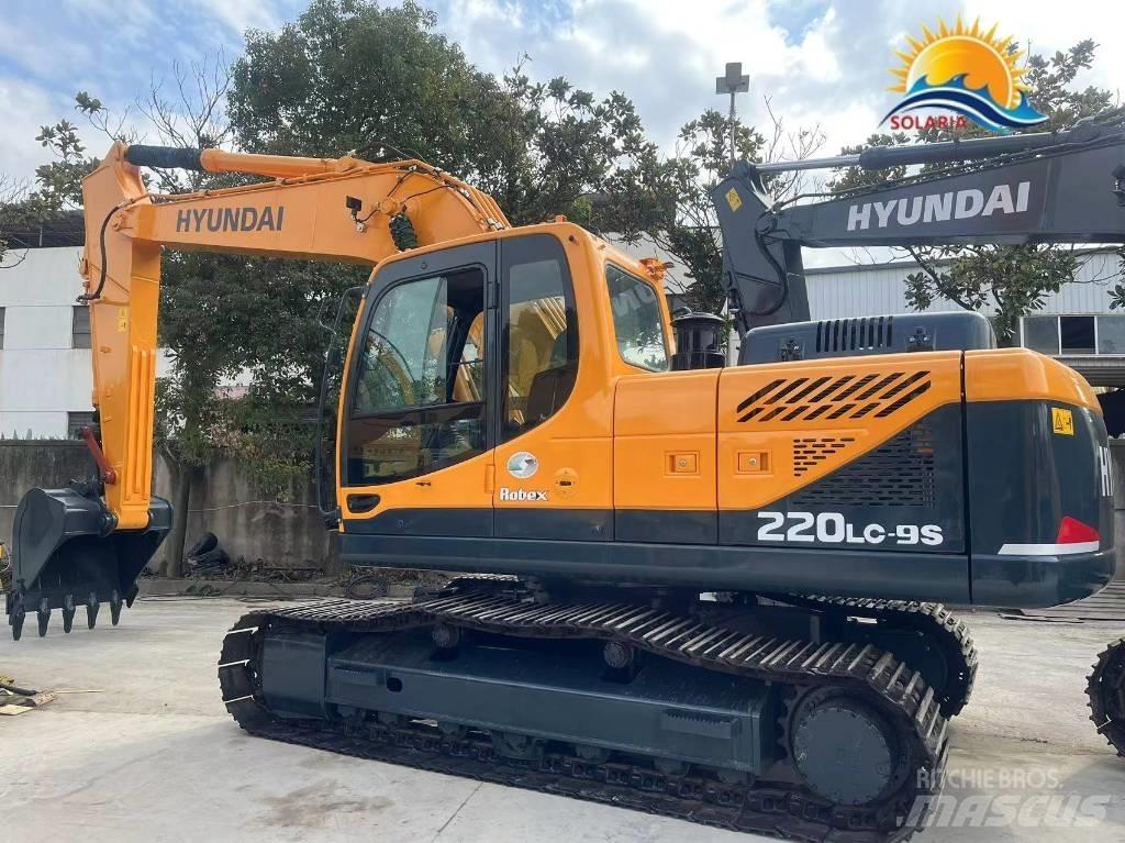 Hyundai R220LC-9S Εκσκαφείς με τροχούς - λάστιχα