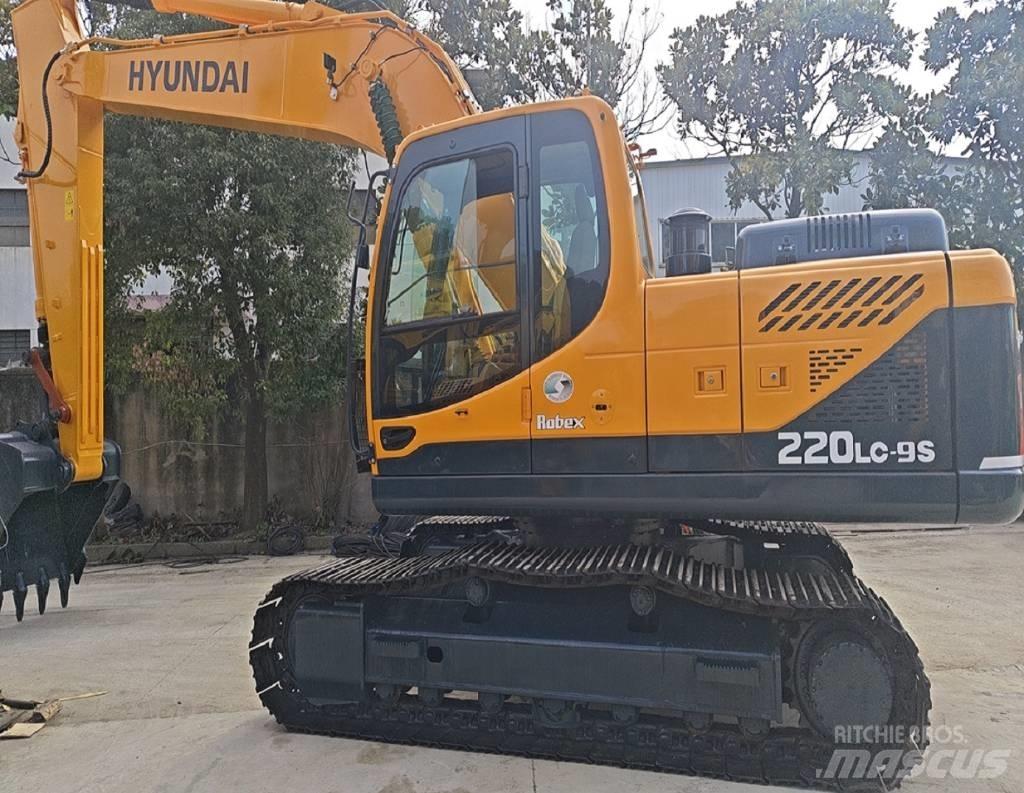 Hyundai R220LC-9S Εκσκαφείς με τροχούς - λάστιχα