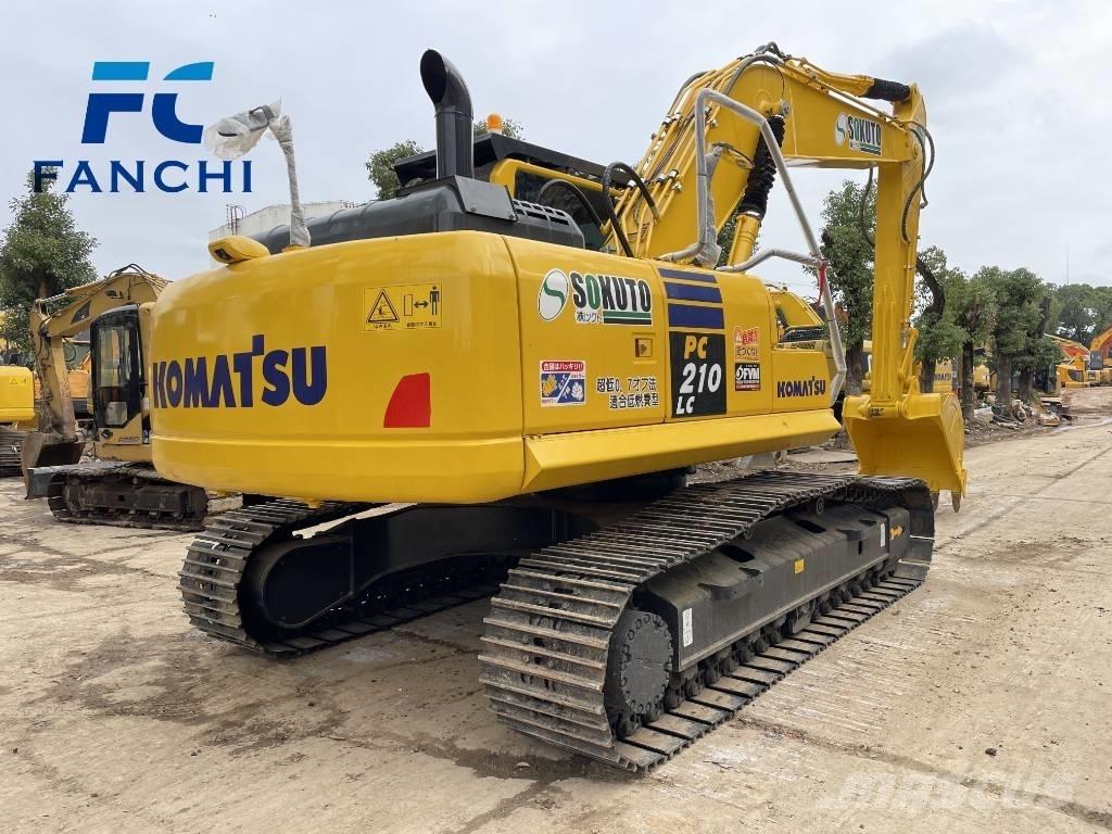 Komatsu PC210 Εκσκαφείς με ερπύστριες