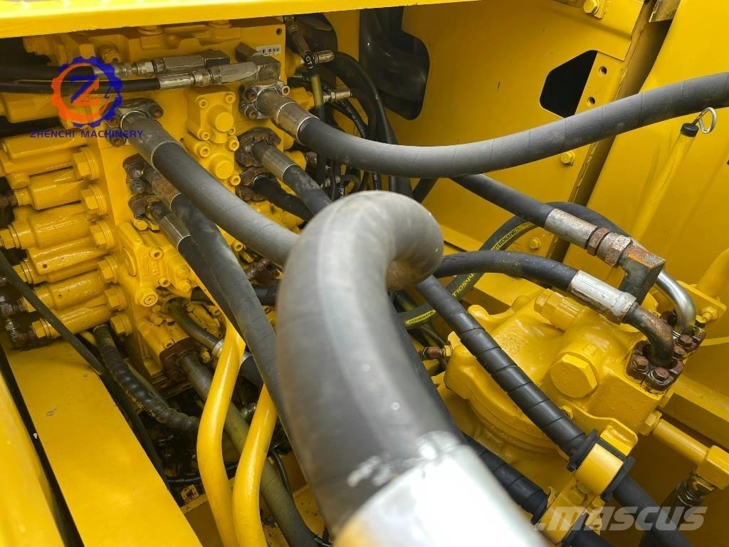 Komatsu PC 220-8 Εκσκαφείς με ερπύστριες