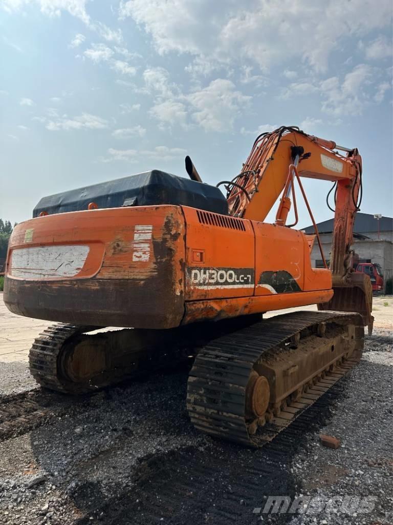 Doosan DH300 Εκσκαφείς με ερπύστριες