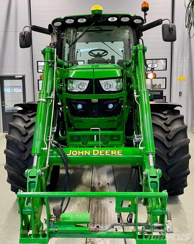 John Deere 6125 R Τρακτέρ
