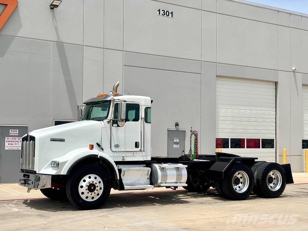 Kenworth T 800 Τράκτορες