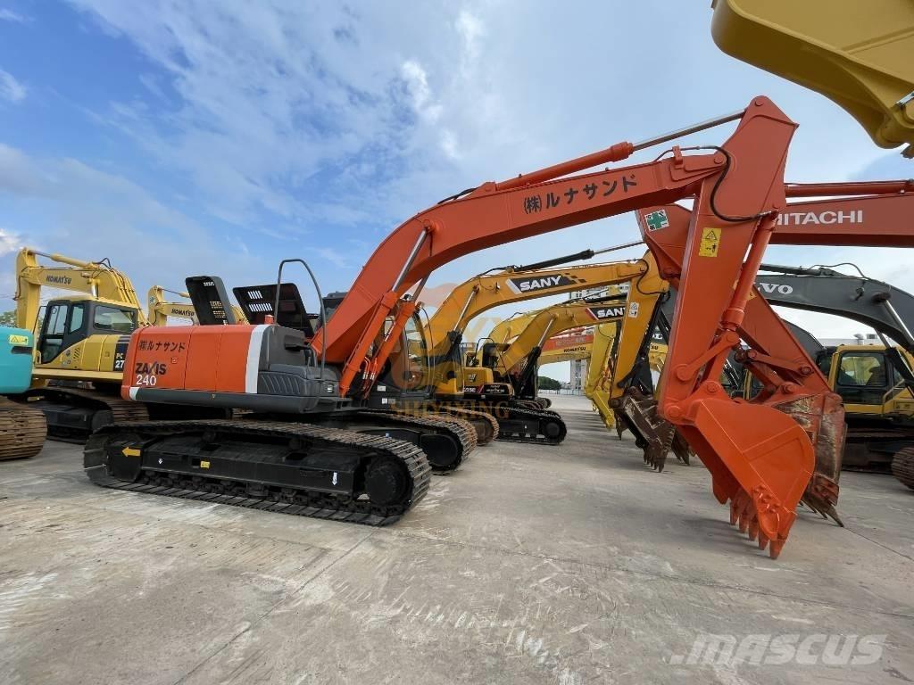 Hitachi ZX 240 Εκσκαφείς με ερπύστριες