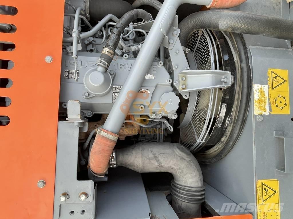Hitachi ZX 240 Εκσκαφείς με ερπύστριες