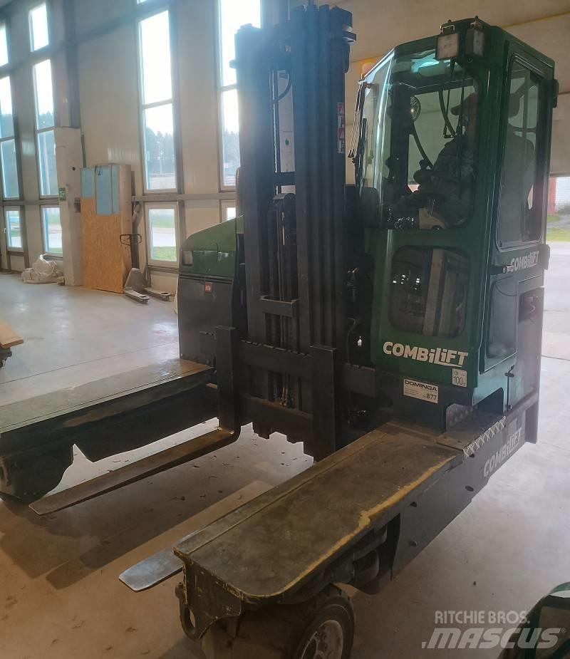 Combilift C4000 MK4 Ανυψωτικά στενών δρόμων 4 κατευθύνσεων