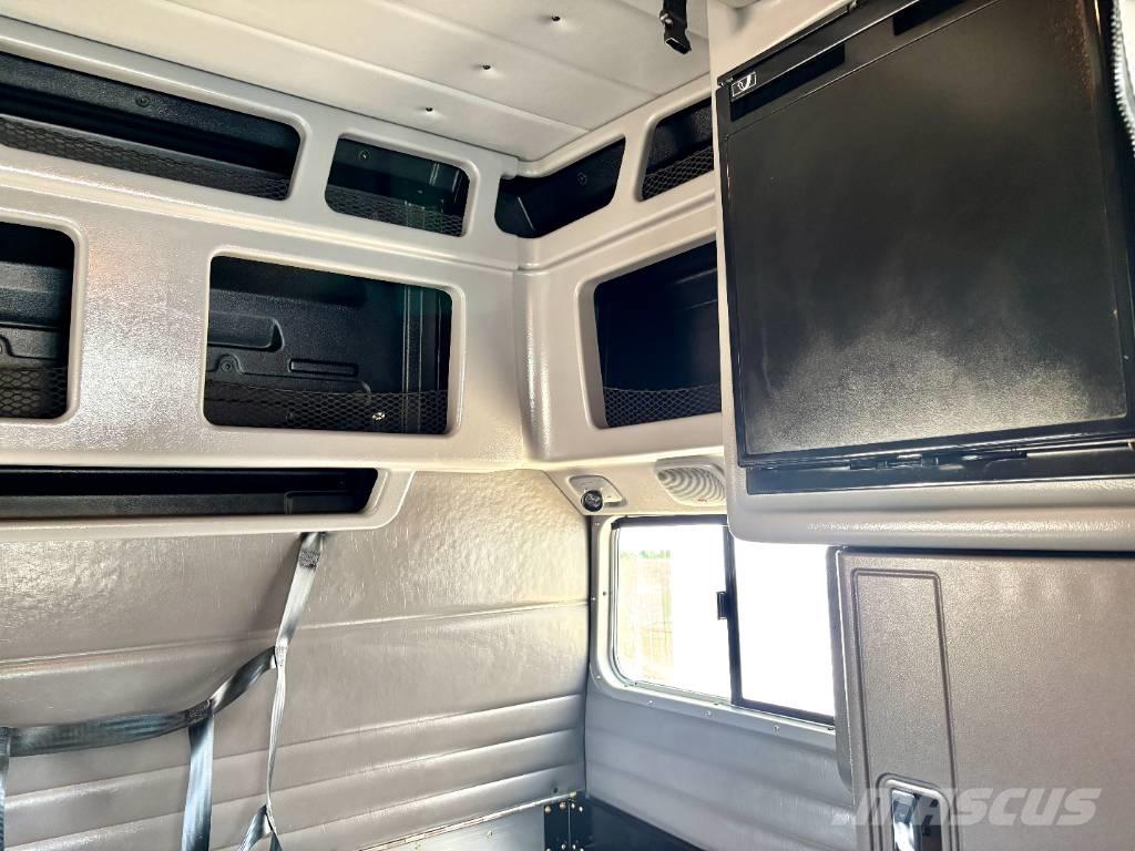 Peterbilt 389 Τράκτορες