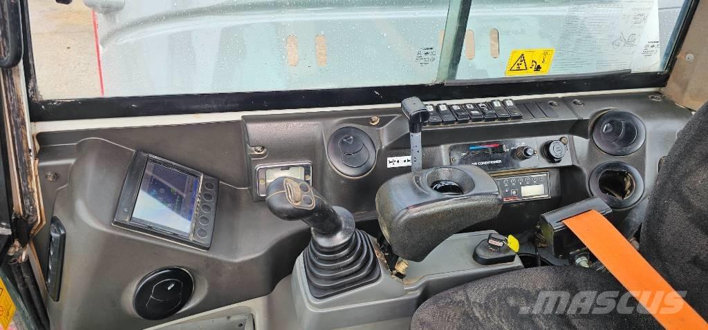 Takeuchi TB 260 Εκσκαφάκι (διαβολάκι) < 7t