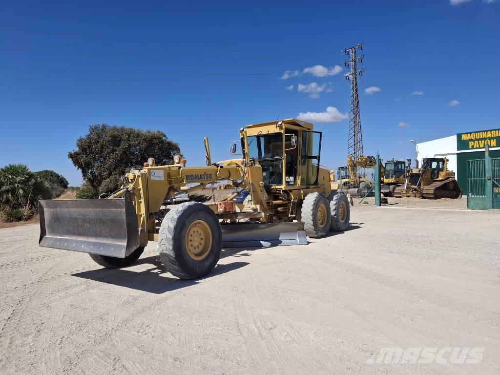 Komatsu GD 521 A-1E Κατασκευές - Άλλα