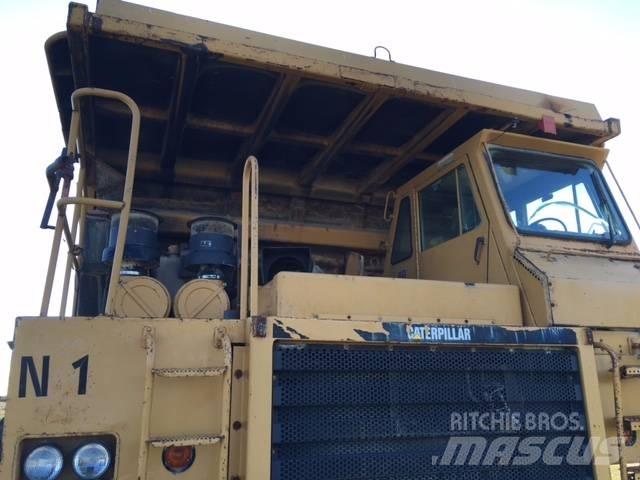 CAT 773B Άκαμπτα Dumper με ανατρεπόμενο κάδο