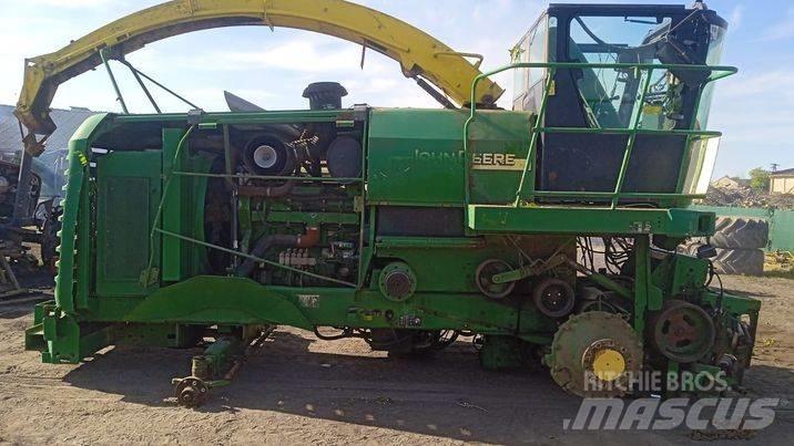 John Deere 7300  arm Μπούμες και κουτάλες