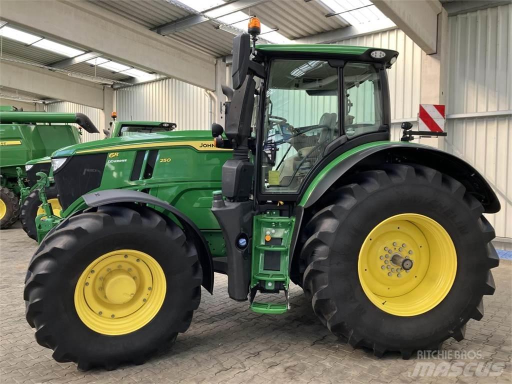 John Deere 6R 250 Τρακτέρ