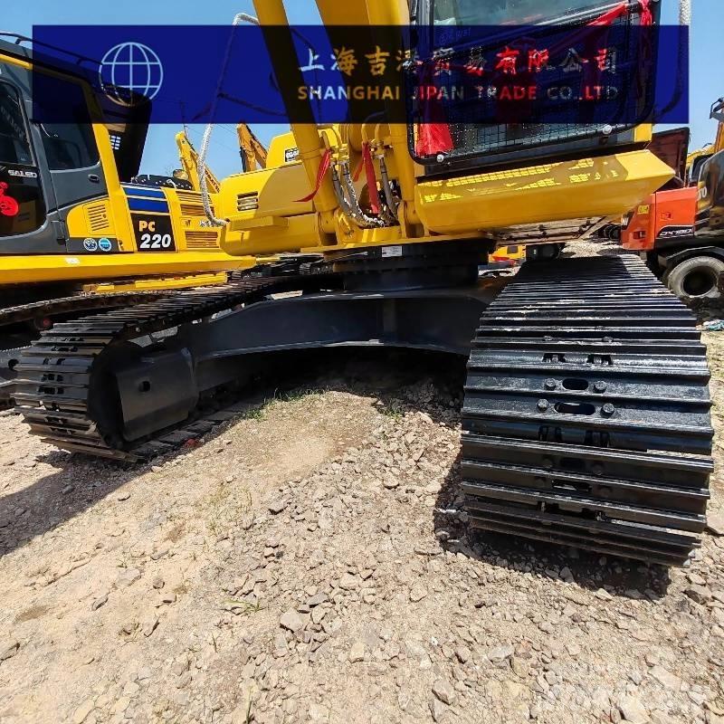 Komatsu PC 220 Εκσκαφείς με ερπύστριες