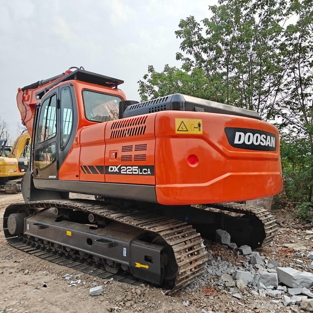 Doosan DX225-9C Εκσκαφείς με ερπύστριες