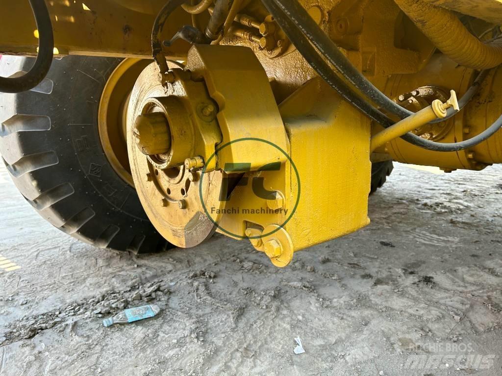 CAT 120 K Γκρέιντερς