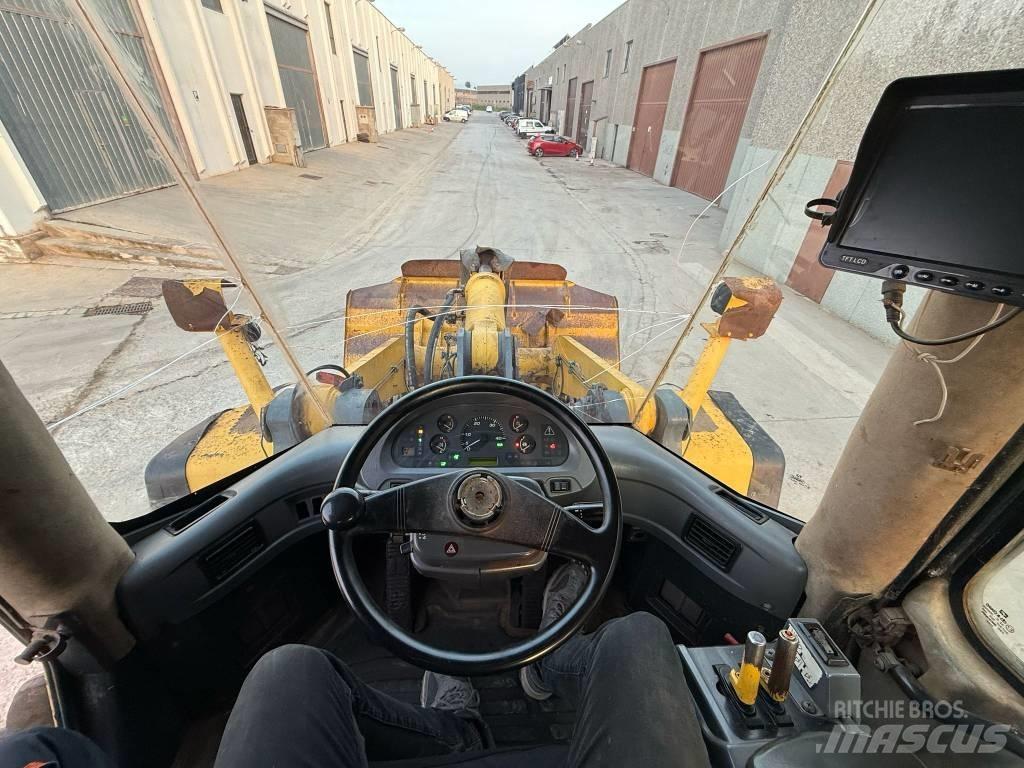 Komatsu WA 380-5H Φορτωτές με λάστιχα (Τροχοφόροι)