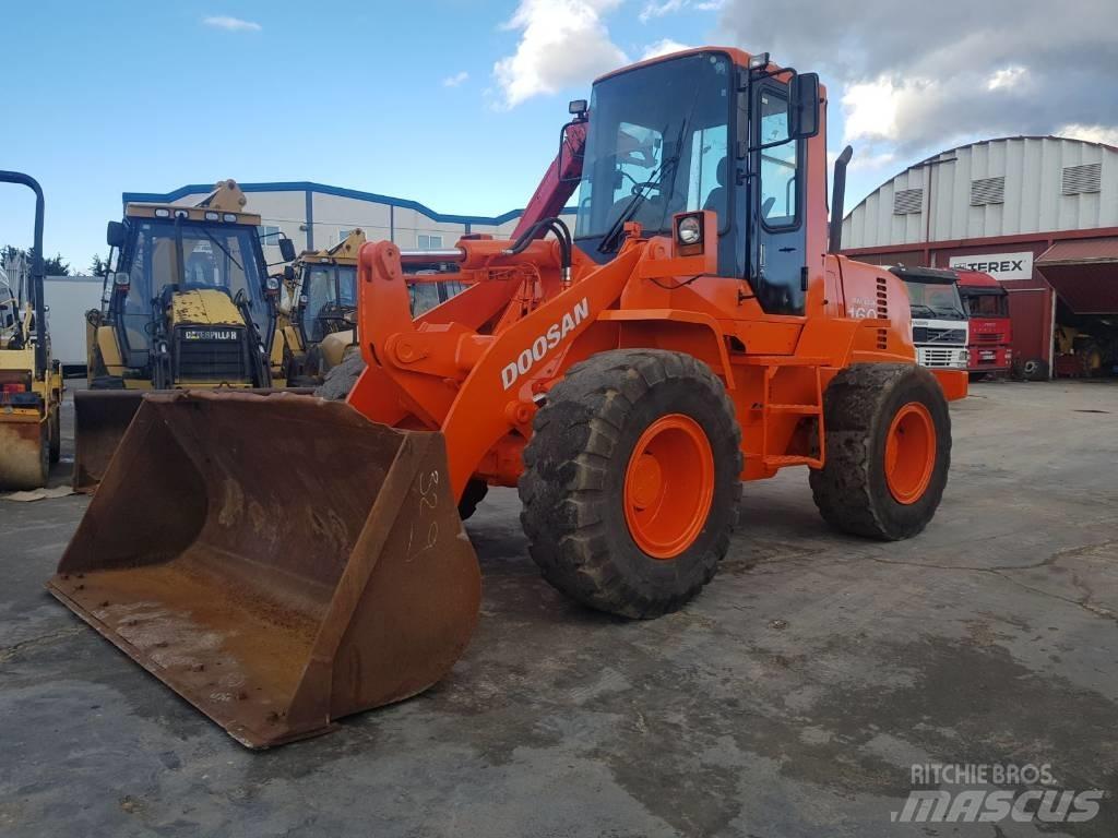 Doosan 160 v Εμπρόσθιοι φορτωτές και σκαπτικά